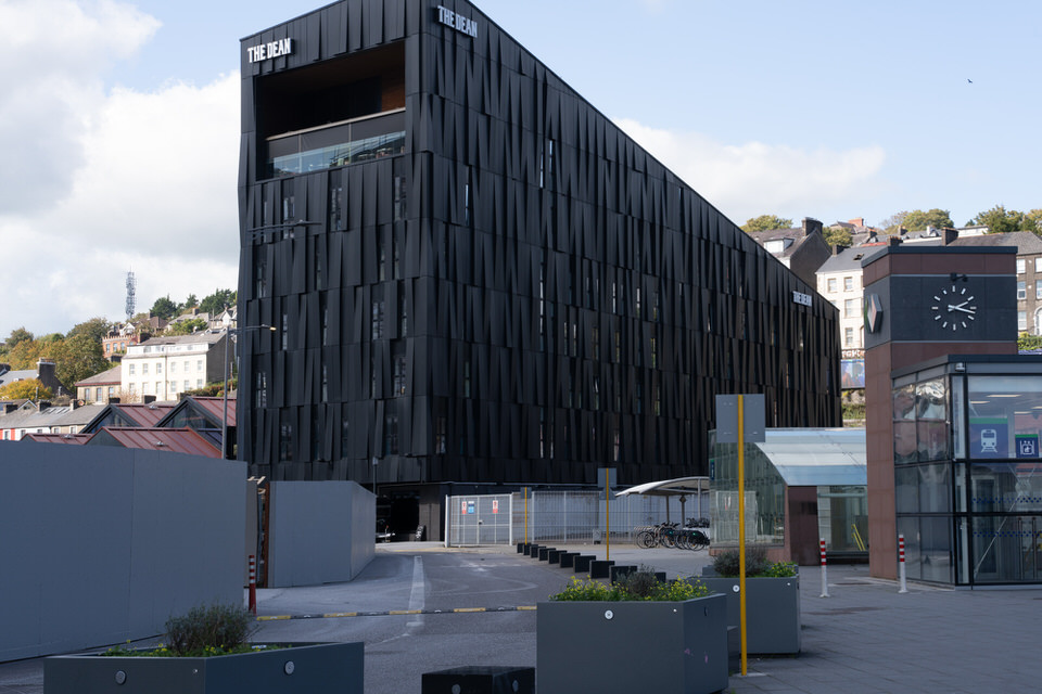 THE DEAN HOTEL IN CONTEXT AT HORHAN’S QUAY IN CORK – I HAD TO DECIDE BETWEEN THIS AND THE MOXY